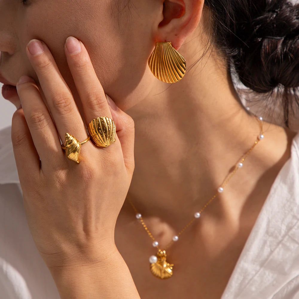 The Coastal Adornments