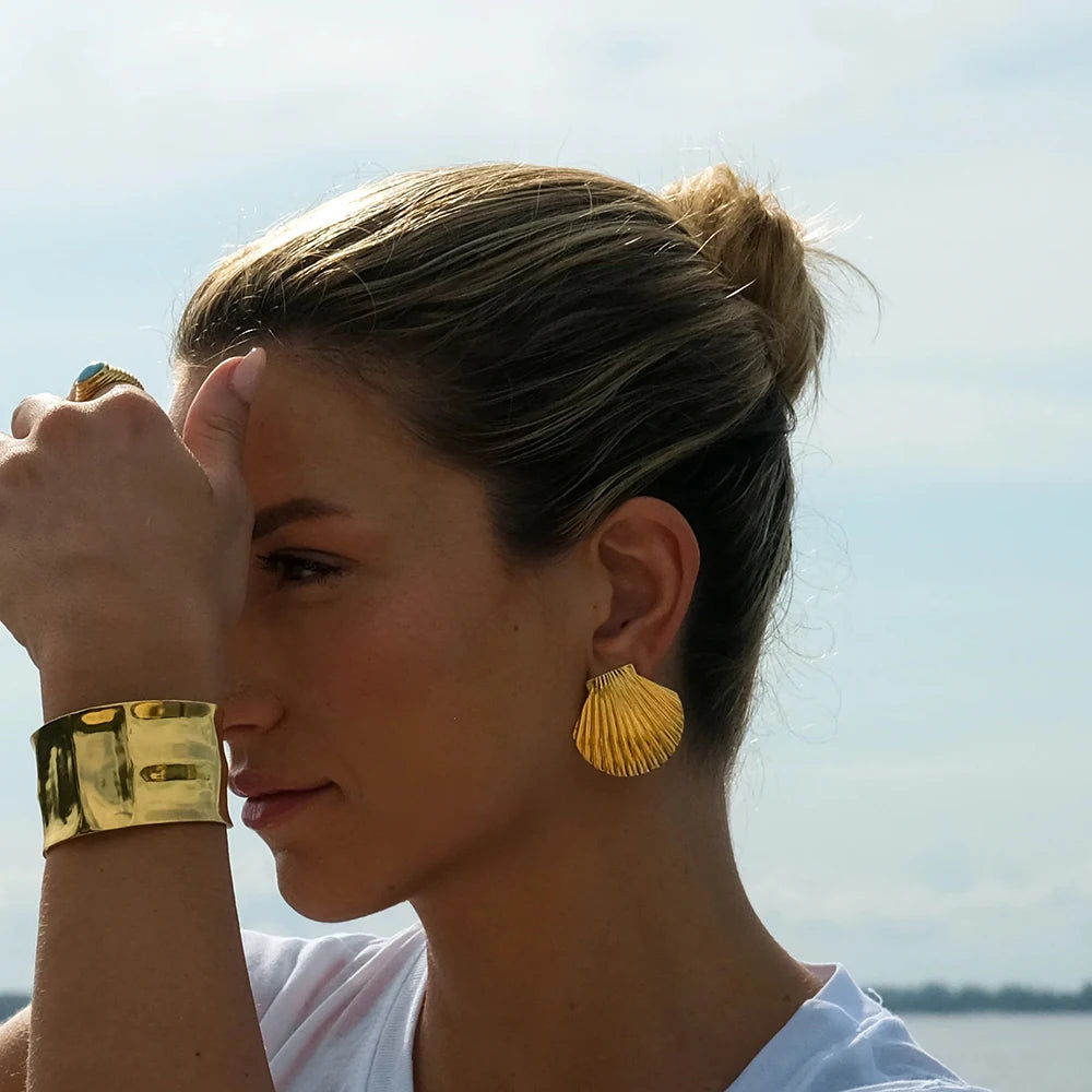 The Coastal Adornments