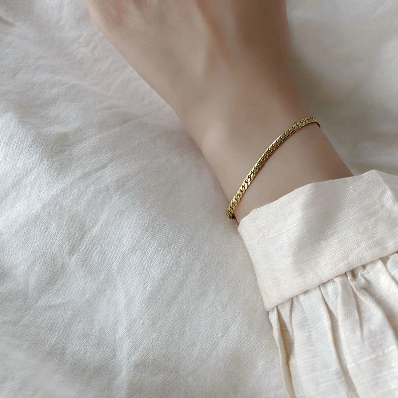 Golden Thread Bracelet