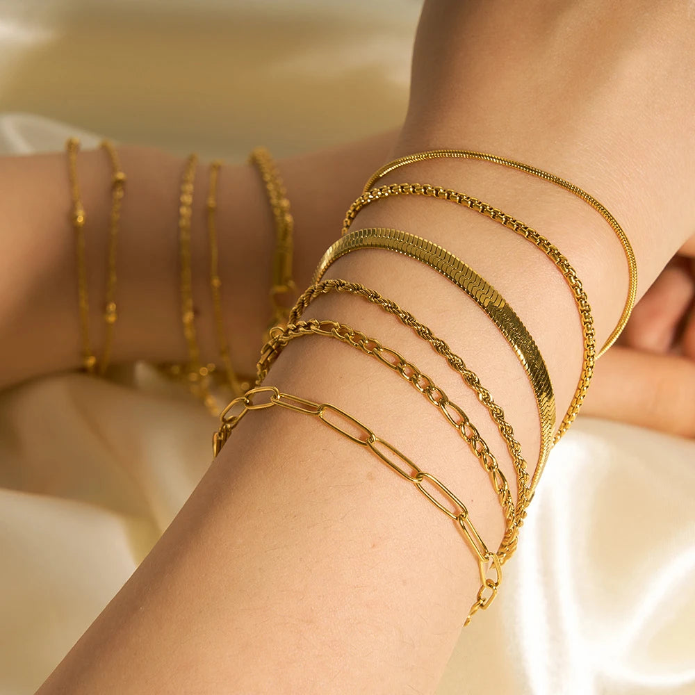 Golden Thread Bracelet