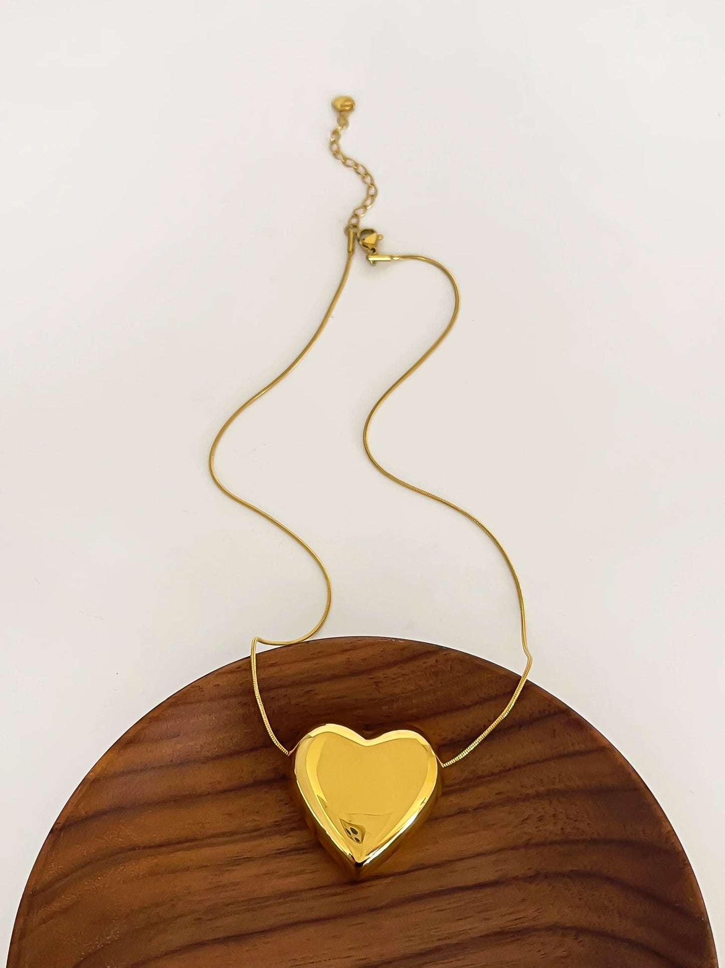 The Golden Bow Heart Necklace