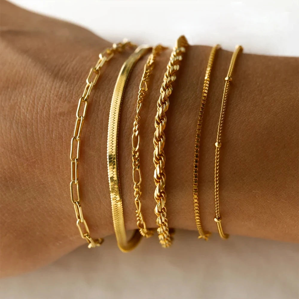Golden Thread Bracelet