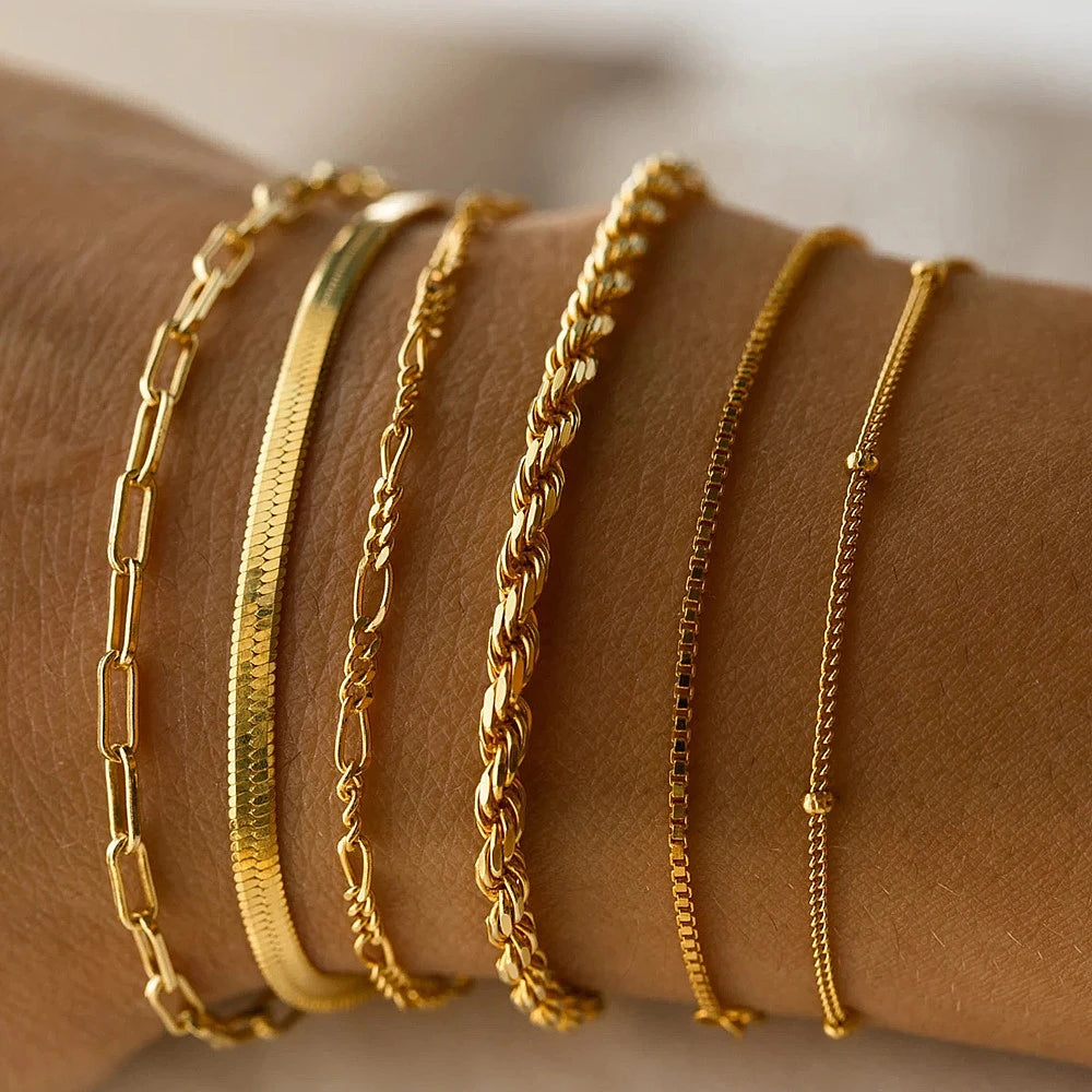 Golden Thread Bracelet